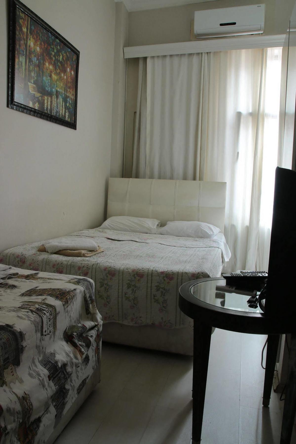 Eagles Budget Home Стамбул Экстерьер фото